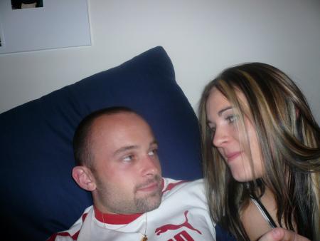 jojo le charmeur de ses dames! lol