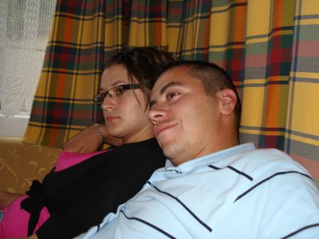 ma cousine fanny ki ce fait trankilement proter par son copain! lol